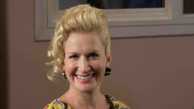 Character Studies: Angela Kinsey Gives Guidance