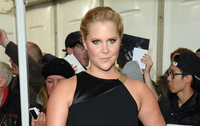 Amy Schumer Delivers Hysterical GLAMOUR Awards Speech, Proves Still Incapable of Doing Wrong