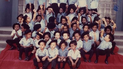 Shorts: Power to the People