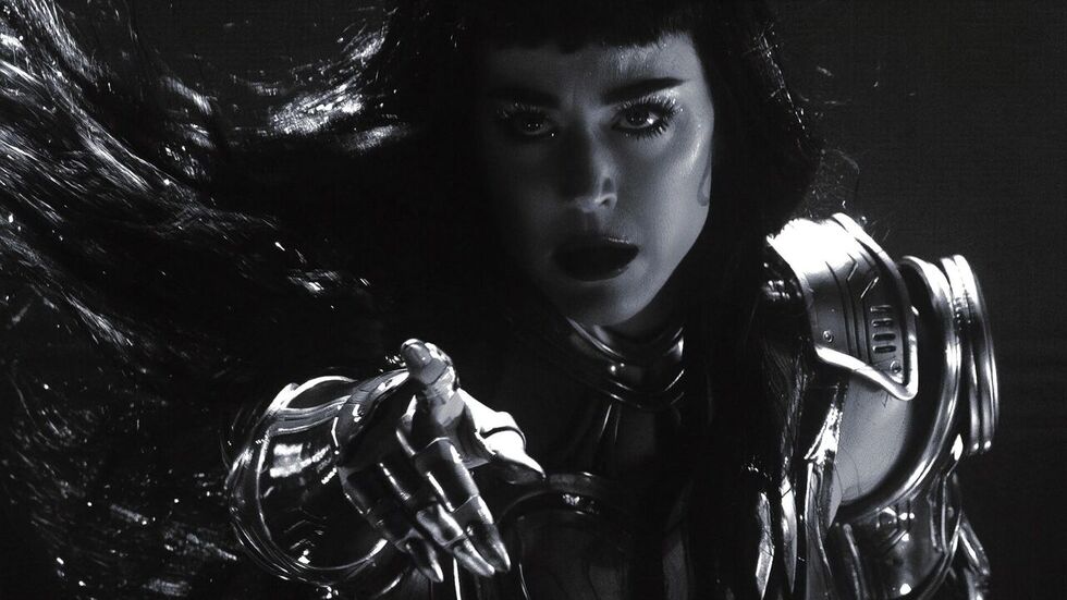 Katy Perry: The Lifetimes Tour - Live from Paris